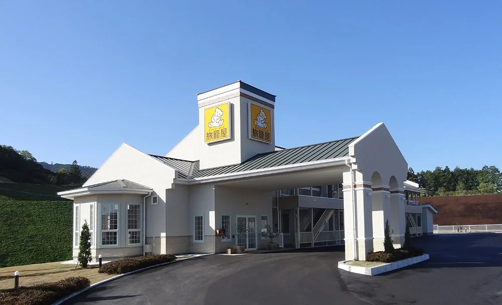 ファミリーロッジ旅籠屋 四万十店:ファミリーロッジ旅籠屋 四万十店の外観