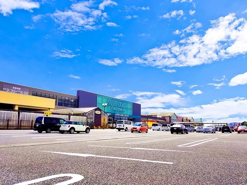 ワンラブ カインズ彦根店：カインズ彦根店