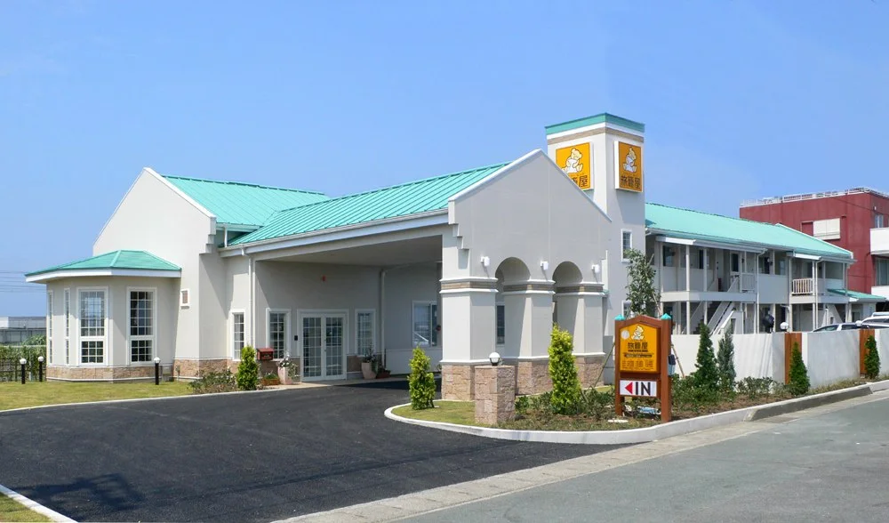 ファミリーロッジ旅籠屋 浜名湖店:ファミリーロッジ旅籠屋 浜名湖店の外観