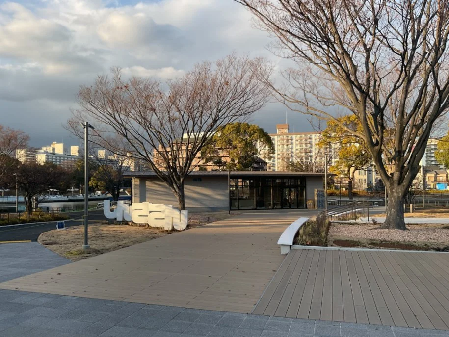 新左近川親水公園ドッグラン:新左近川親水公園